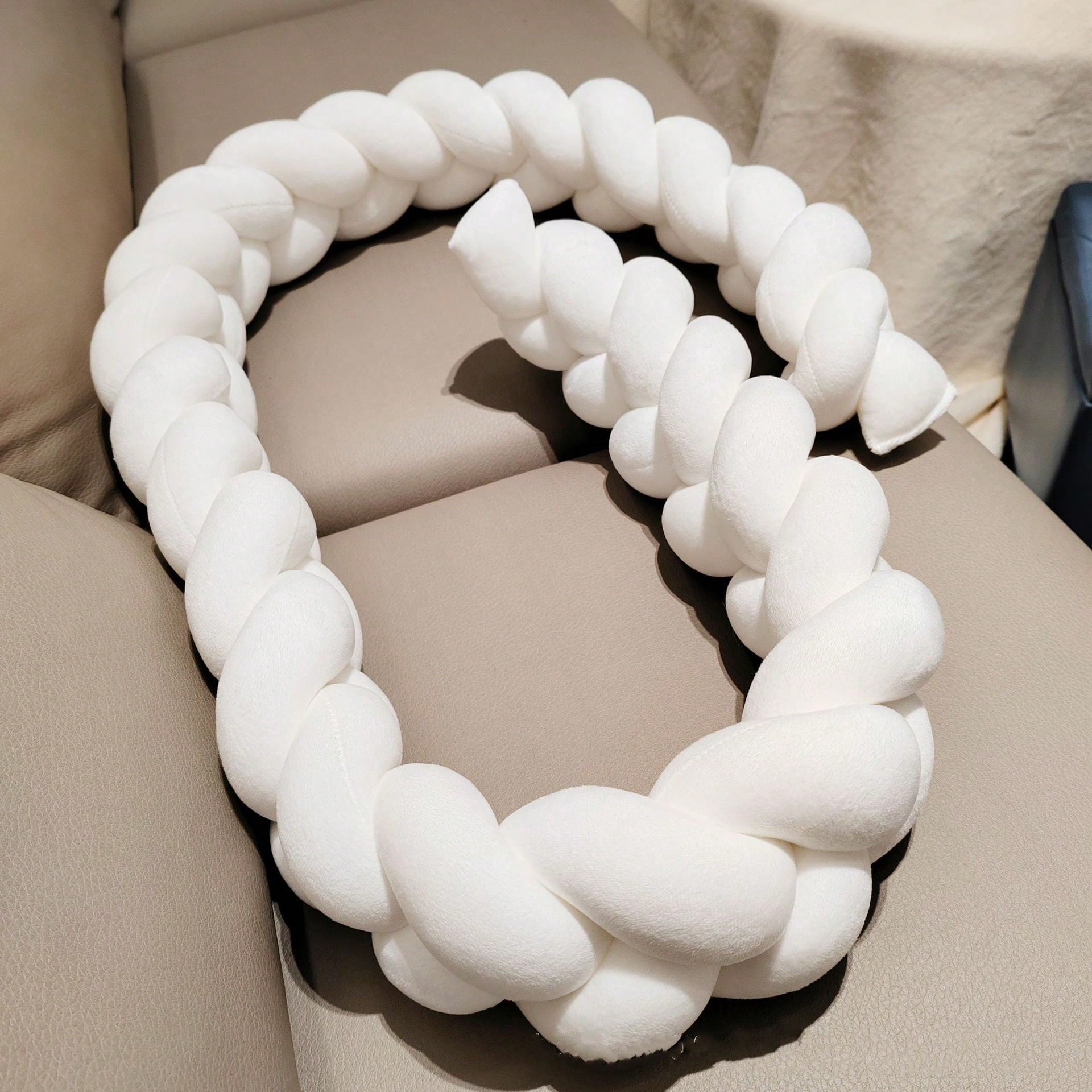 Baby Nursery Glider - 1M/2M/3M Knot Braid Bumper Infant Cradle