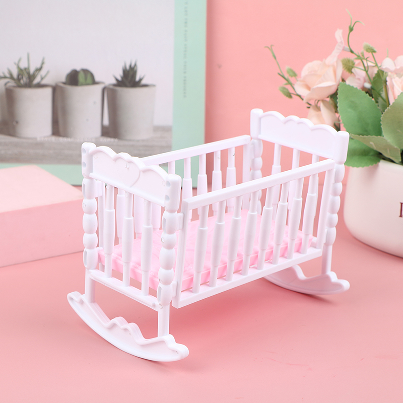 Mini Baby Shaker Rattle Toy Pi - Baby Nursery Bed 评论和价格